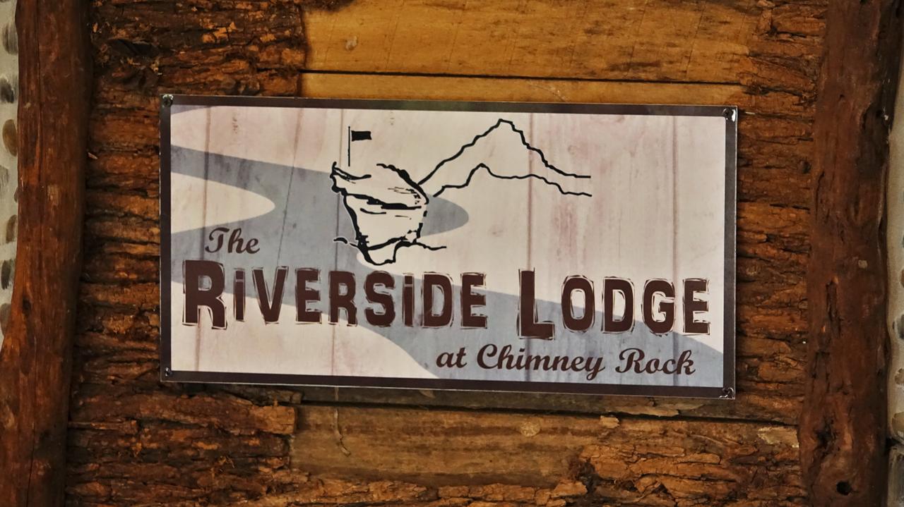 Riverside Lodge At Chimney Rock Bagian luar foto
