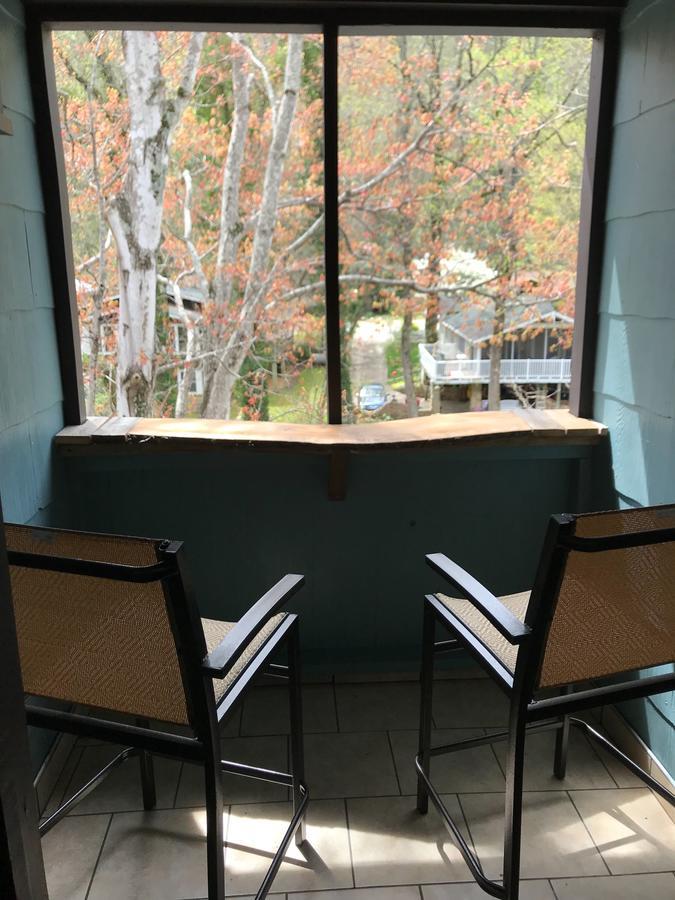 Riverside Lodge At Chimney Rock Bagian luar foto