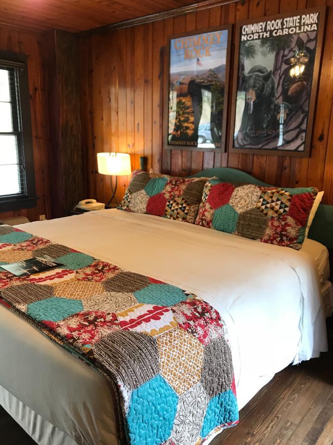 Riverside Lodge At Chimney Rock Bagian luar foto